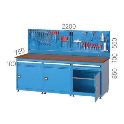 3578 – TRIPLE BENCH 3 DRAWER DOORS and PEGBOARD