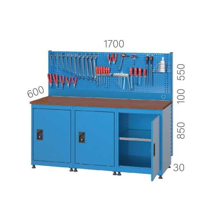 3594 – WORKBENCH 3 CABINETS and PEGBOARD